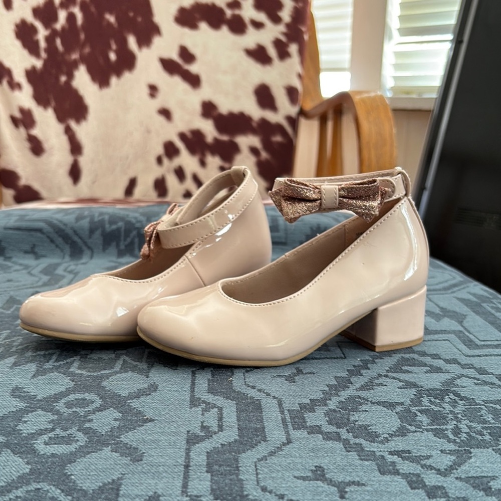 Rachel Shoes Cream Mary Jane Heels